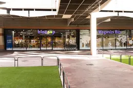 348-biocoop-marseille-grand-littoral-magasin-bio-devanture-entree-facade.webp