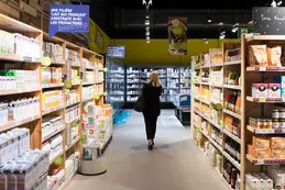 348-biocoop-marseille-grand-littoral-magasin-bio-epicerie-boisson-laitage.webp