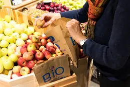 348-biocoop-marseille-grand-littoral-magasin-bio-pomme-slogan-fruit-legume.webp