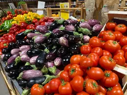 348-biocoop-marseille-grand-littoral-magasin-bio-tomate-aubergine-fruit-legume-ete-saison.webp